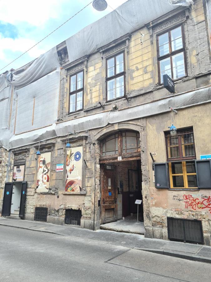 Feeling Home In The Heart Of Budapest Eksteriør billede
